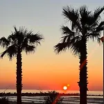 Qerret Beachfront غوليم