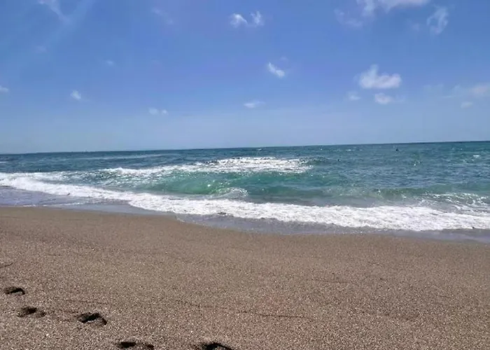Qerret Beachfront Appartement