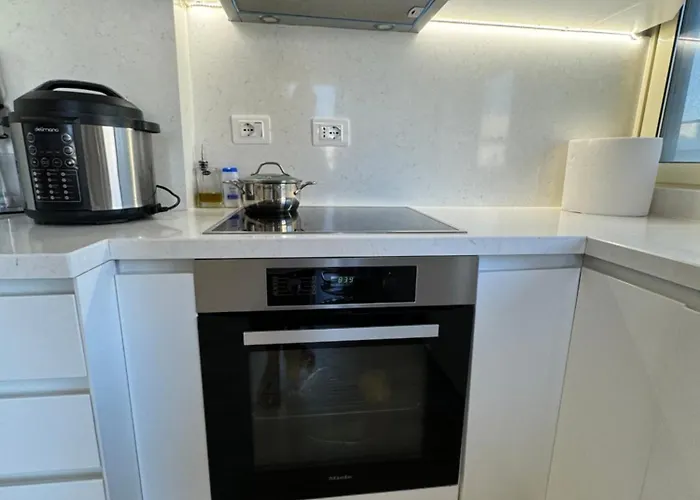 Appartement Qerret Beachfront