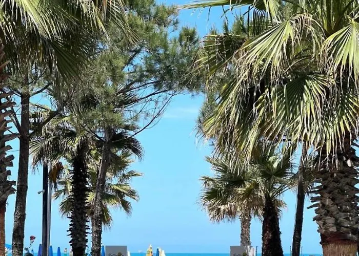Qerret Beachfront Golem