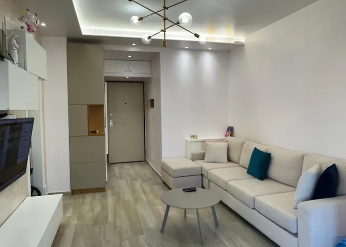 Qerret Beachfront Apartman Golem