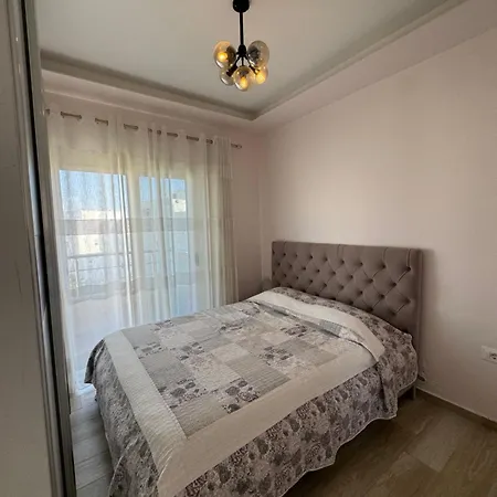 شقة Qerret Beachfront غوليم