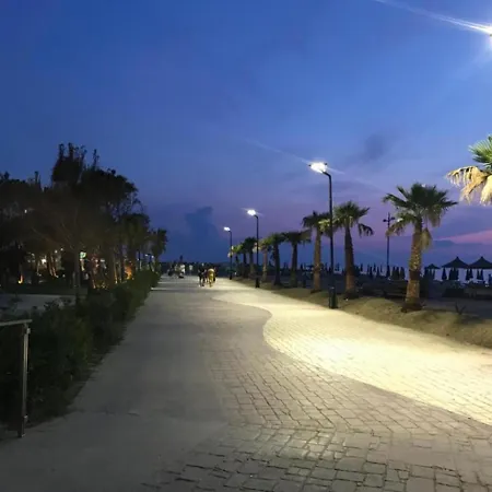Qerret Beachfront *