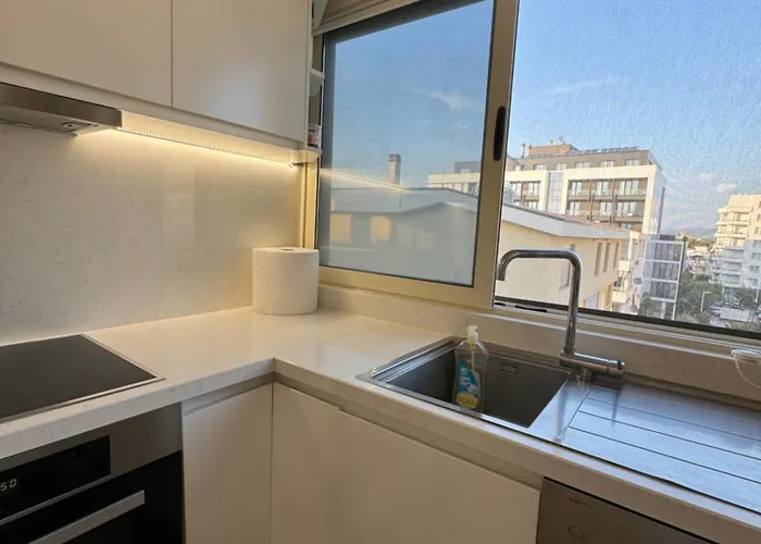 Qerret Beachfront 골렘