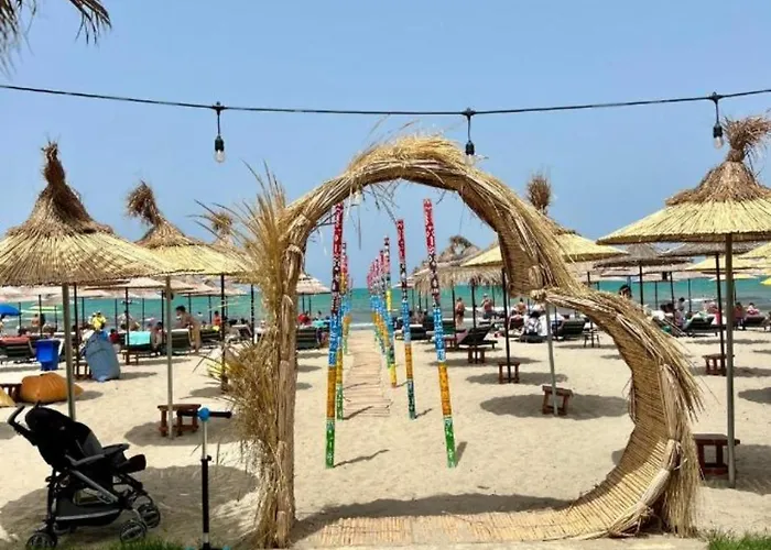 아파트 Qerret Beachfront *