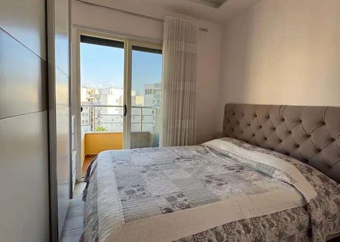 아파트 Qerret Beachfront *